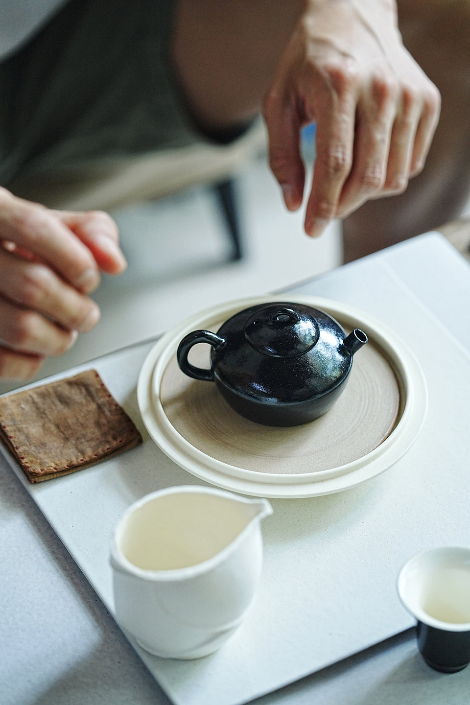 Wide Black Pu'er Teapot