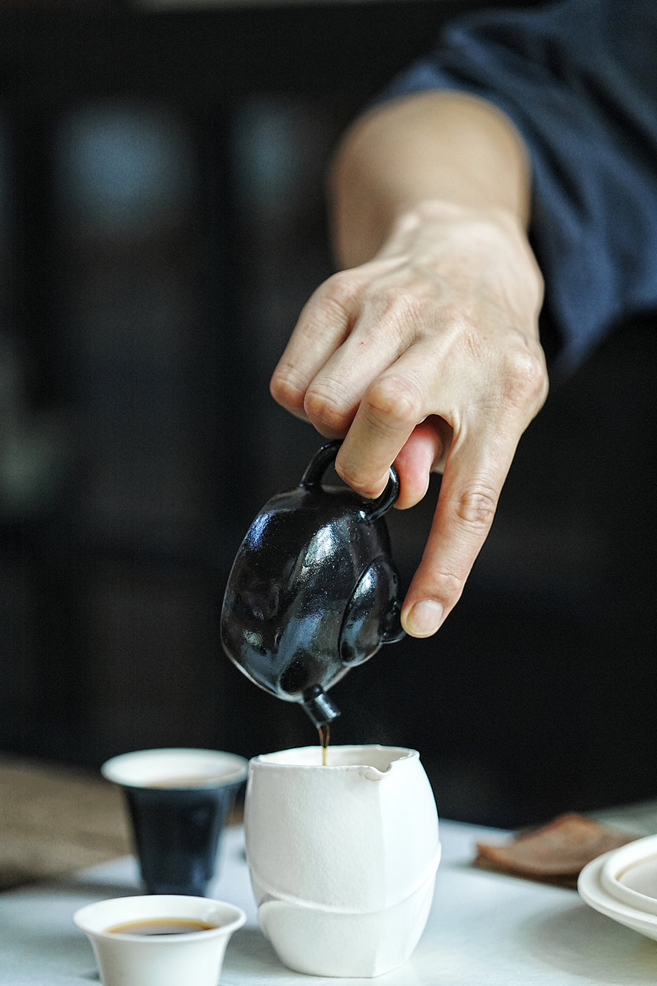 Wide Black Pu'er Teapot
