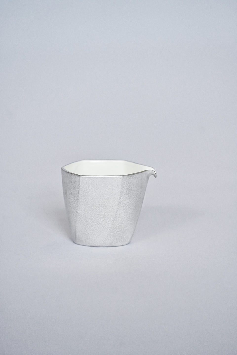 Hexagon Modern Silver Gongdaobei Share Cup