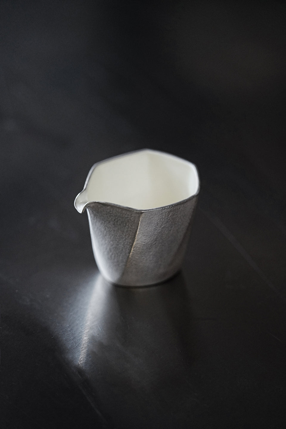 Hexagon Modern Silver Gongdaobei Share Cup