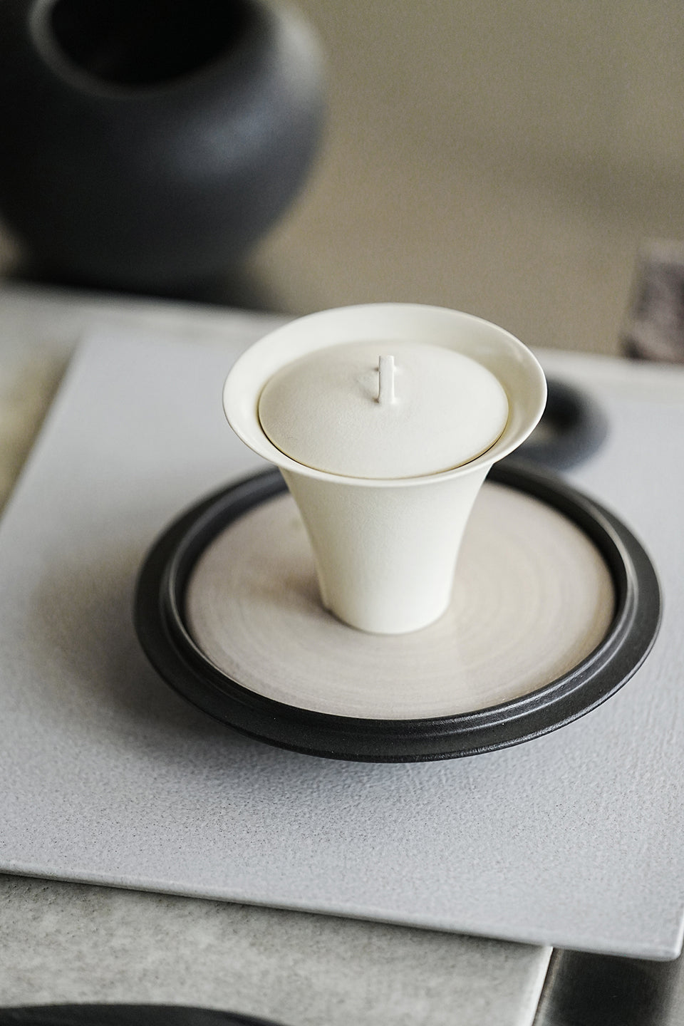 "Above/Below" Hucheng - Black