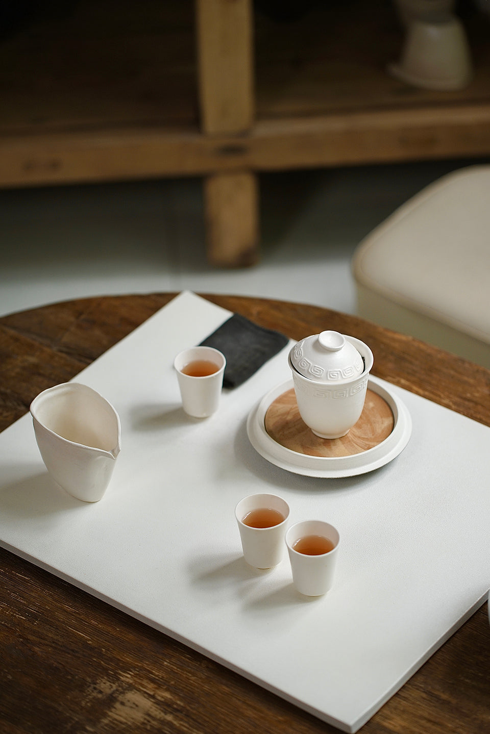 White Huiwen-Pattern Gaiwan