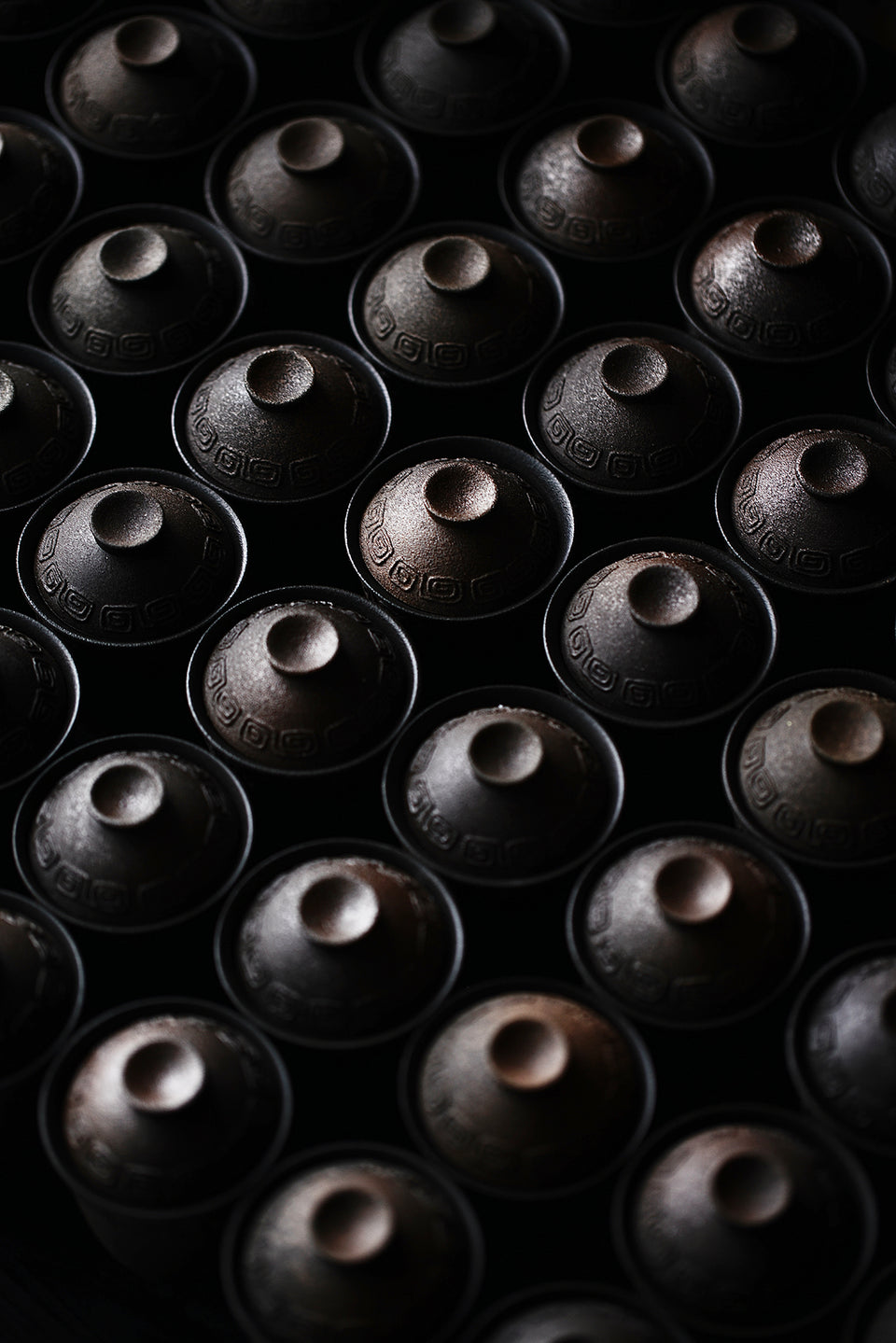 Burnt Ember Huiwen-Pattern Gaiwan