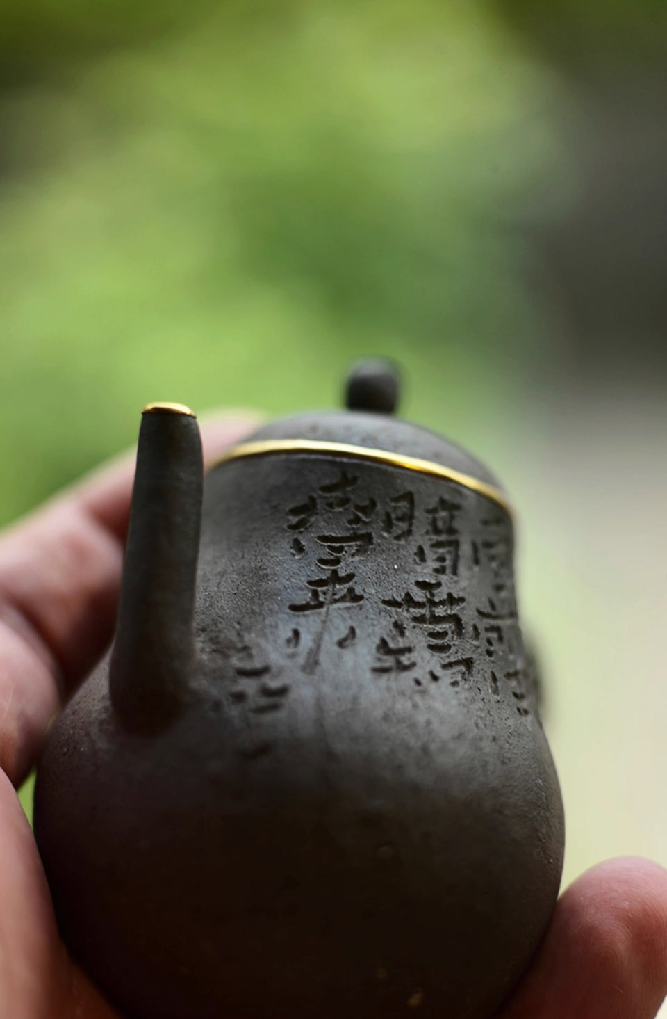 "Hidden Fragrance" Black Engraved Teapot with Gold Accents