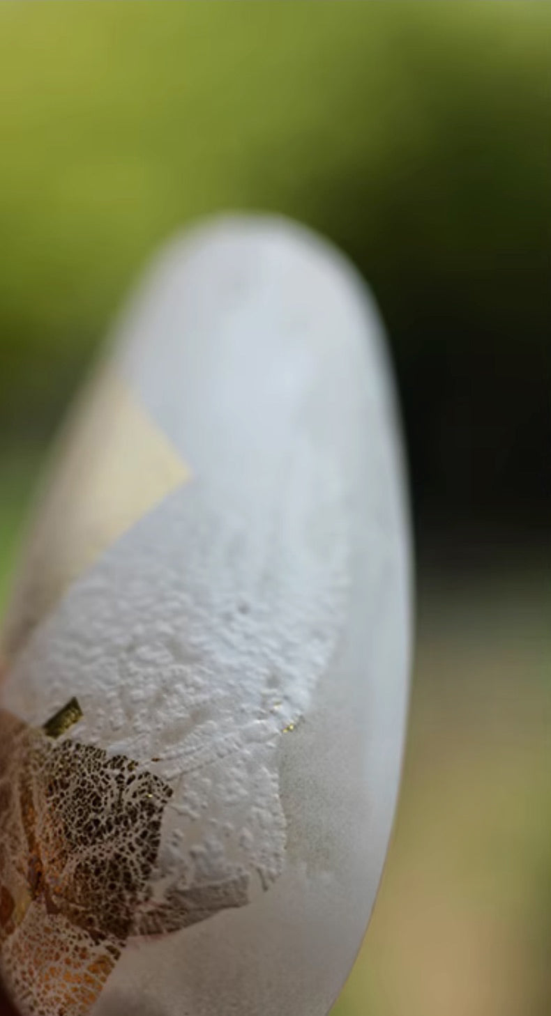 Winter Frost Moonlit Gold Tea Scoop by Qin Glass
