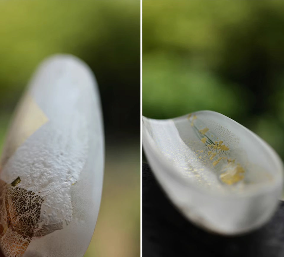 Winter Frost Moonlit Gold Tea Scoop by Qin Glass
