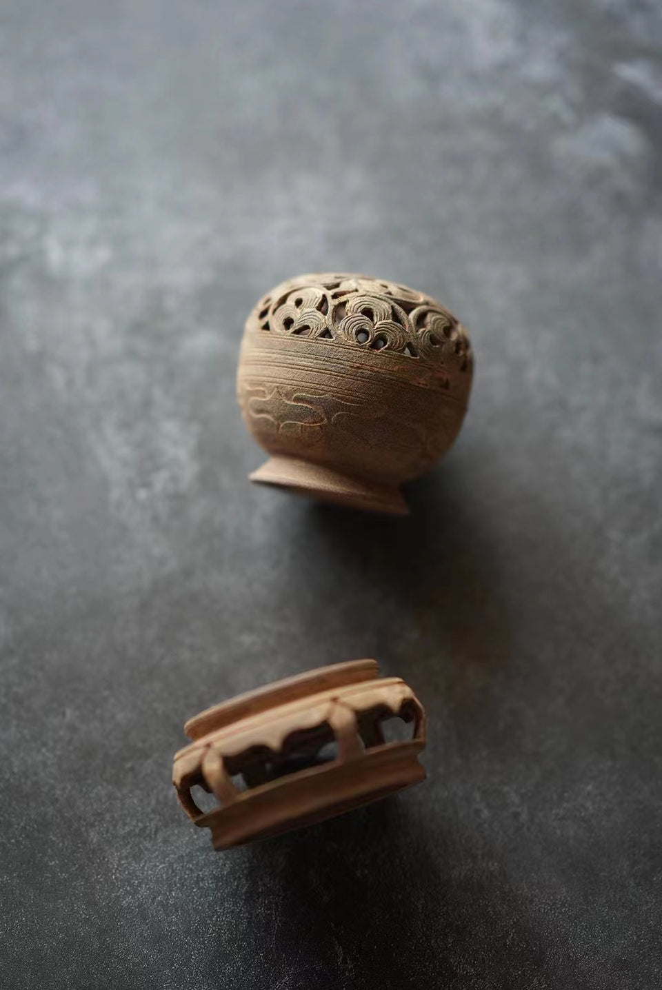 Lotus & Vines Incense Burner