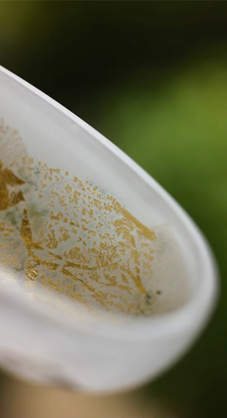 Winter Frost Moonlit Gold Tea Scoop by Qin Glass
