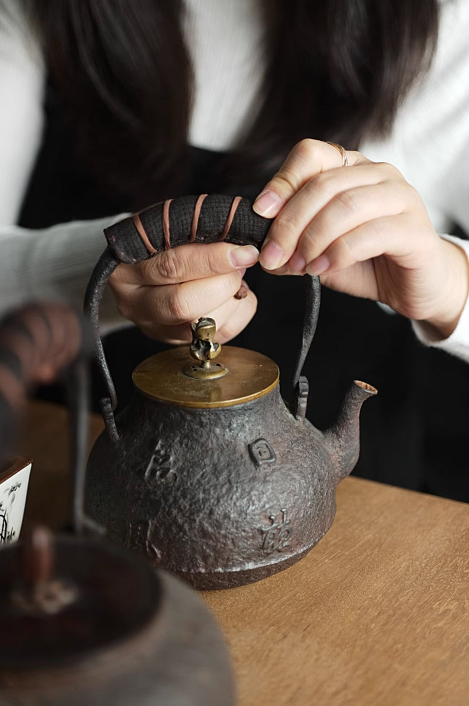 Xiangyun Silk Yarn Iron Teapot Handle Pad