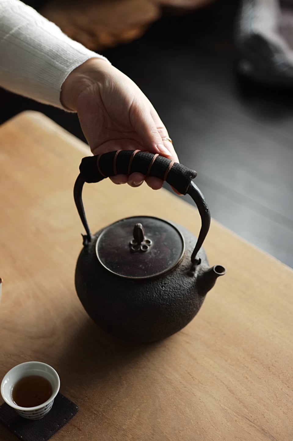 Xiangyun Silk Yarn Iron Teapot Handle Pad