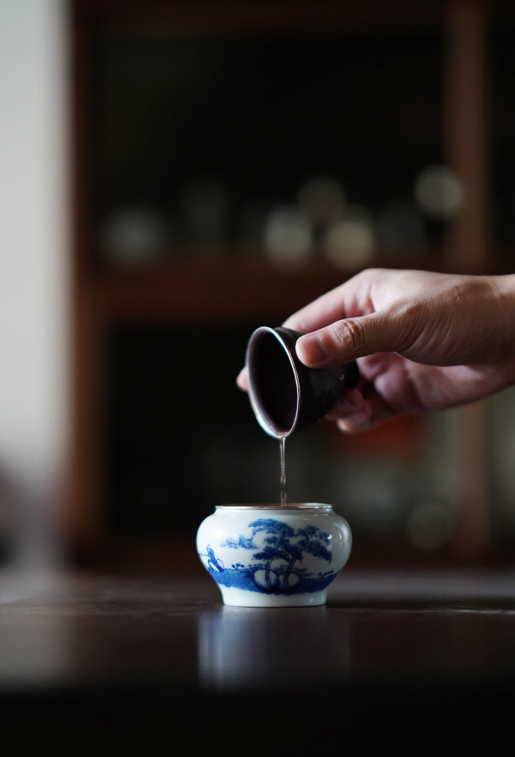 Qinghua Jianshui with Copper Cover & Silver Rim