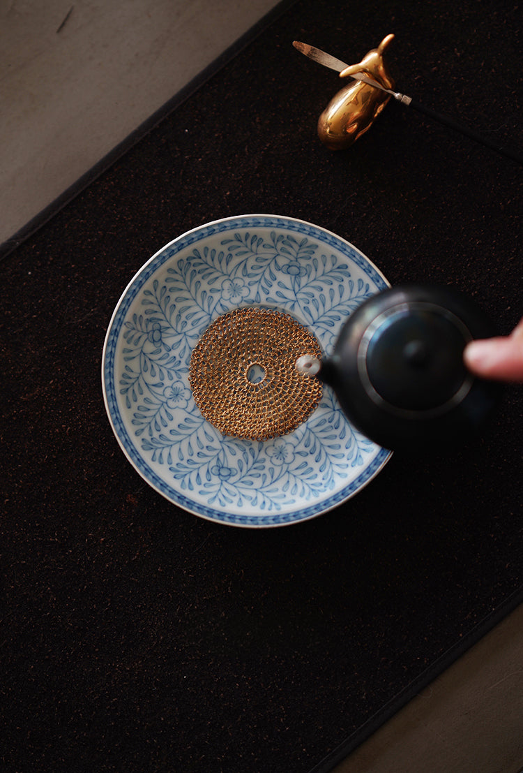 "1000 Leaves" Qinghua Hucheng & Tea Plate