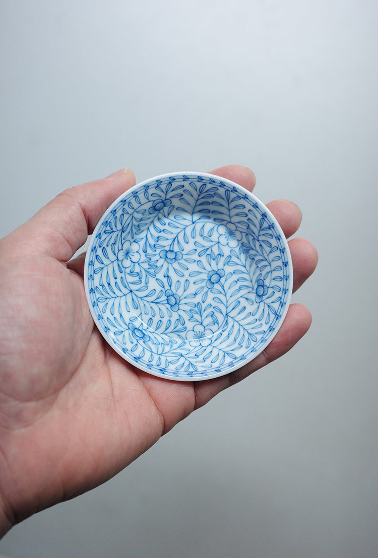 "1000 Leaves" Qinghua Teacup Holder & Coasters