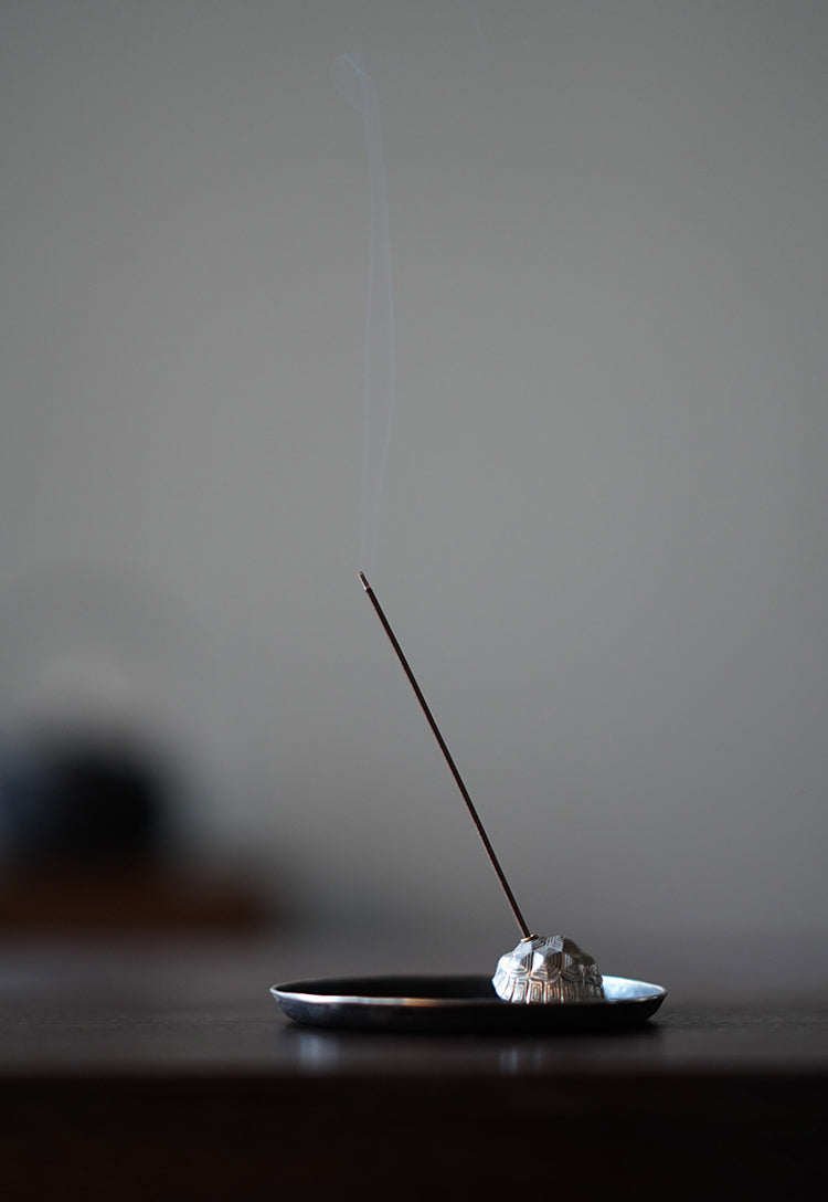 Silver Glazed Ceramic Tortoiseshell Incense Holder