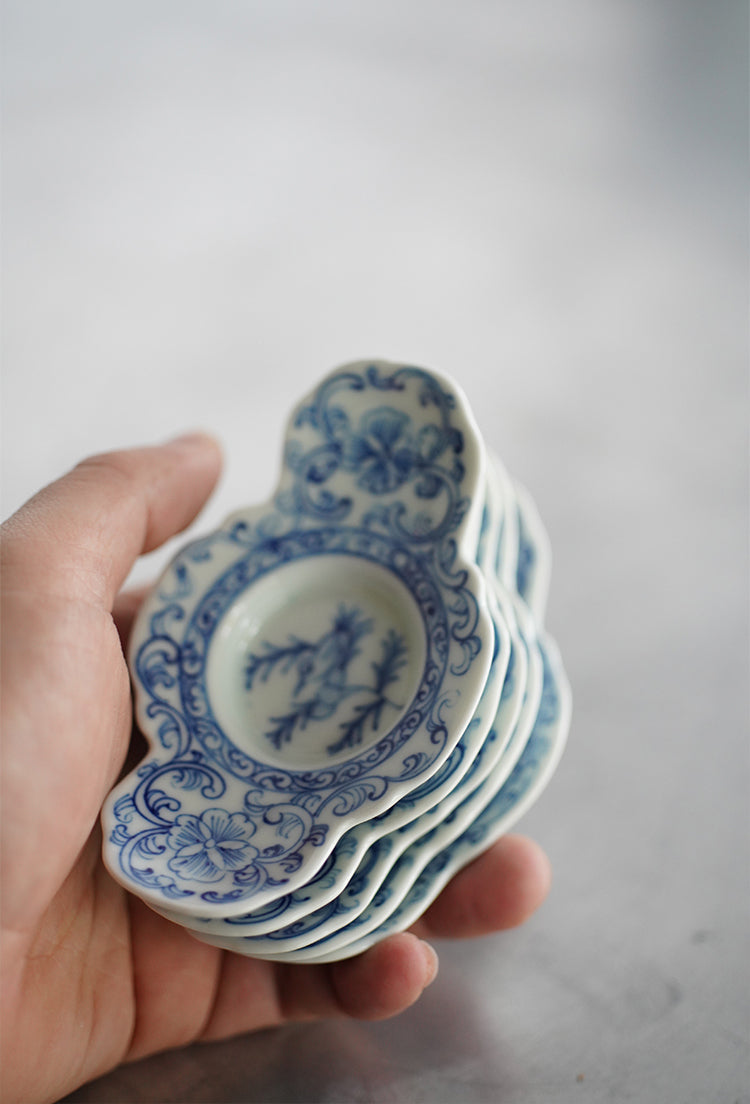 Qinghua Camellia Leaf And Bird Coaster