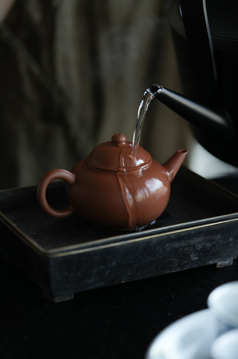 Chaozhou Hand-Thrown Zhuni Shuiping Teapot