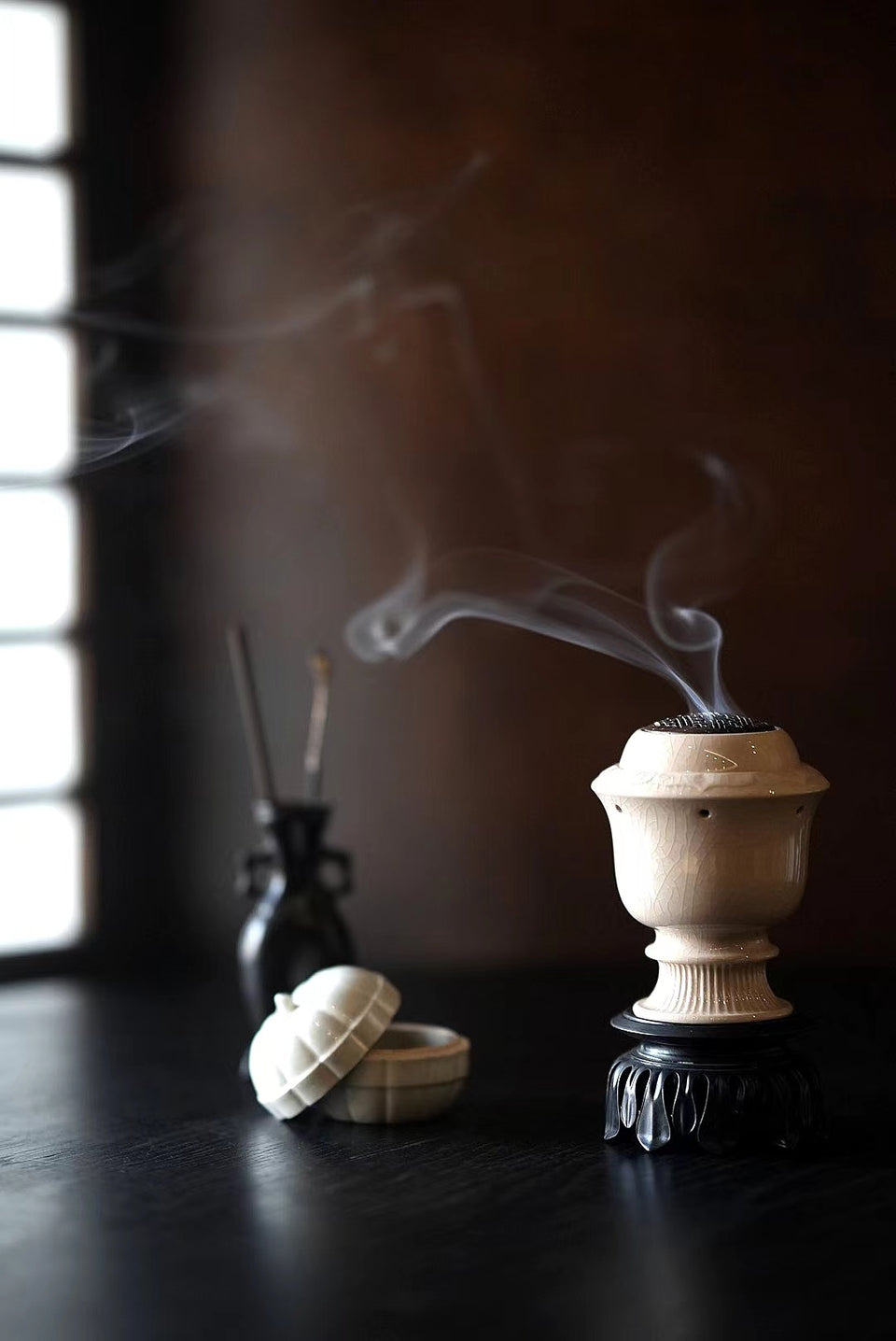 Icy White Crackle-Glazed Incense Burner