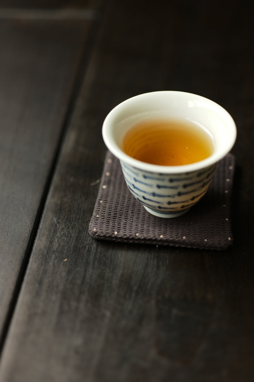 Wild Xiangyun Silk Teacup Mats