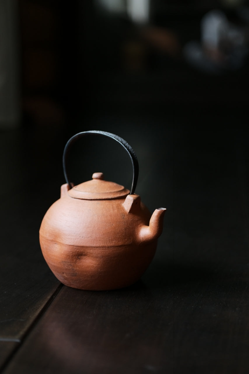 Huishan Red Clay Sanwan 3-Bend Neck Tea Kettle by Cheng Wei - Version 2
