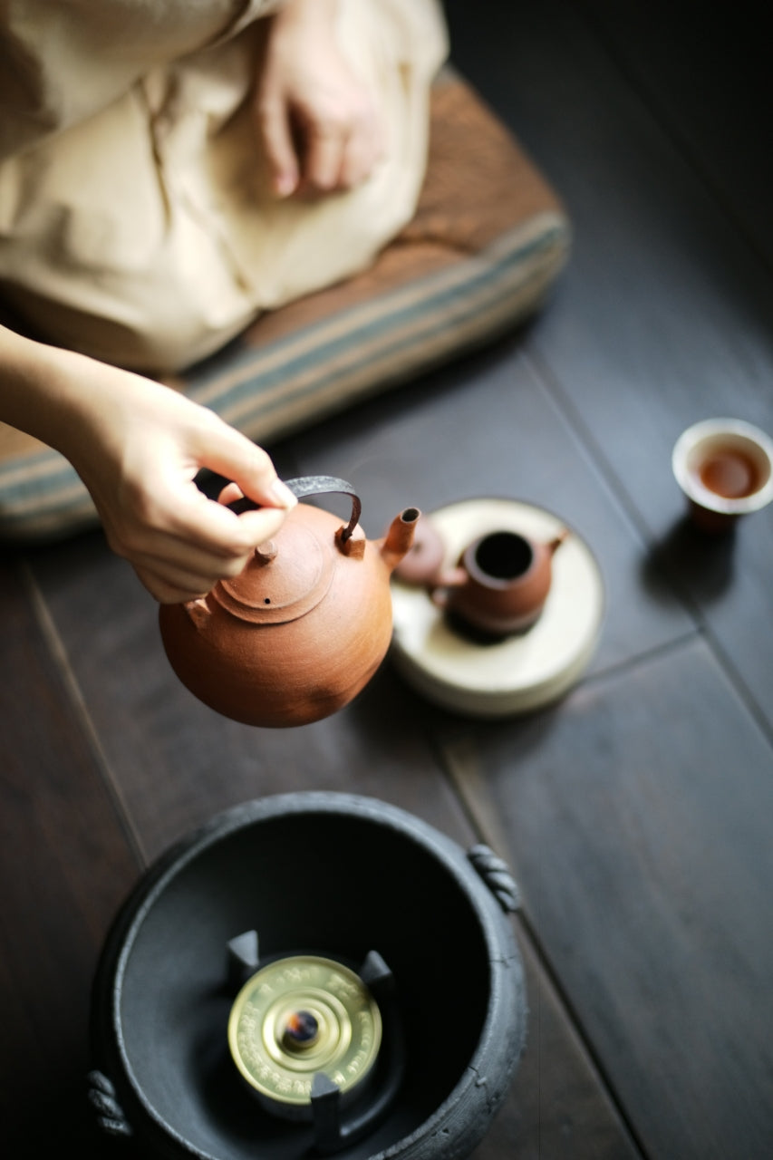 Huishan Red Clay Sanwan 3-Bend Neck Tea Kettle by Cheng Wei - Version 2