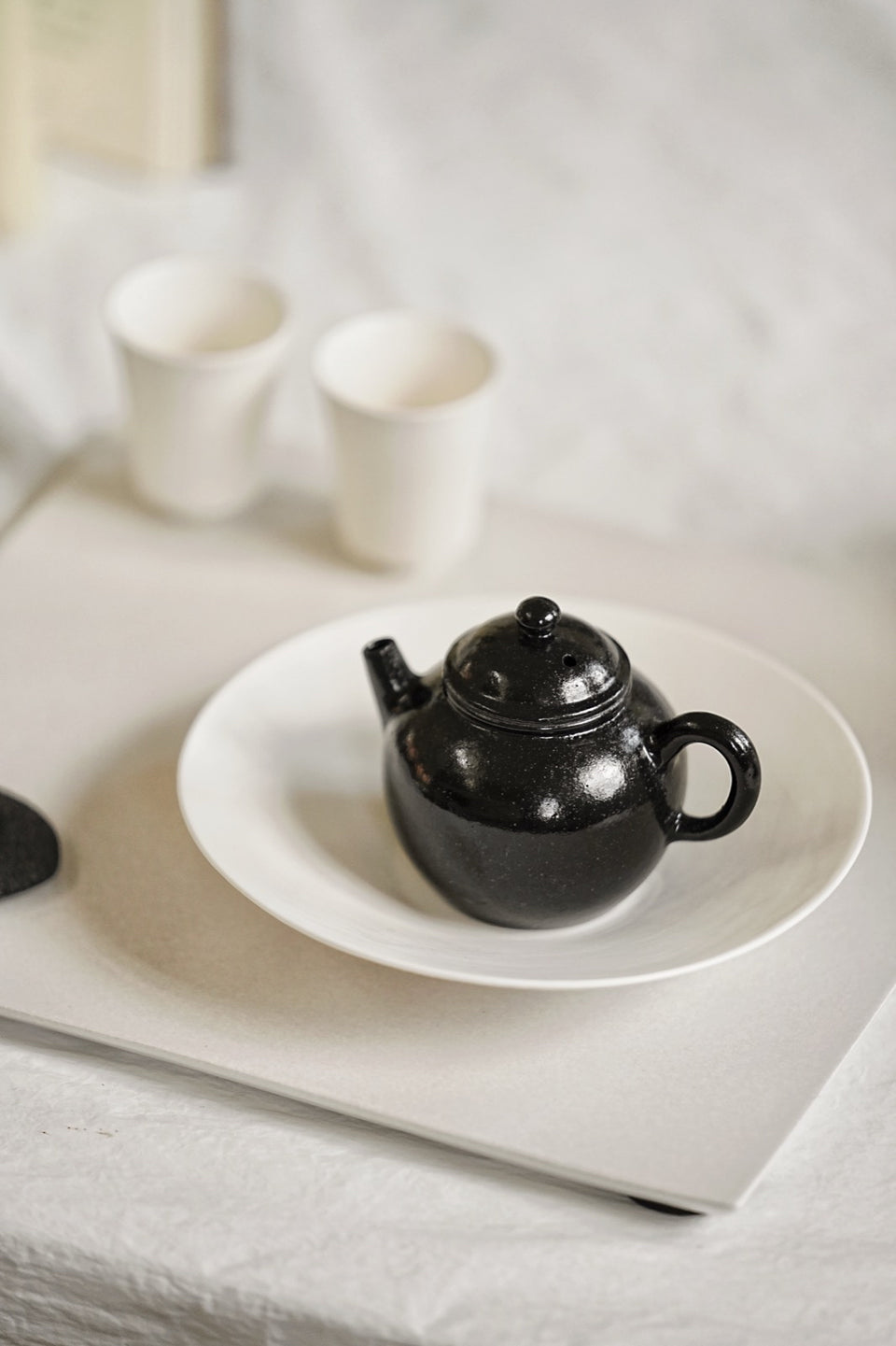 Matte Black "Egg-Shaped" Teapot