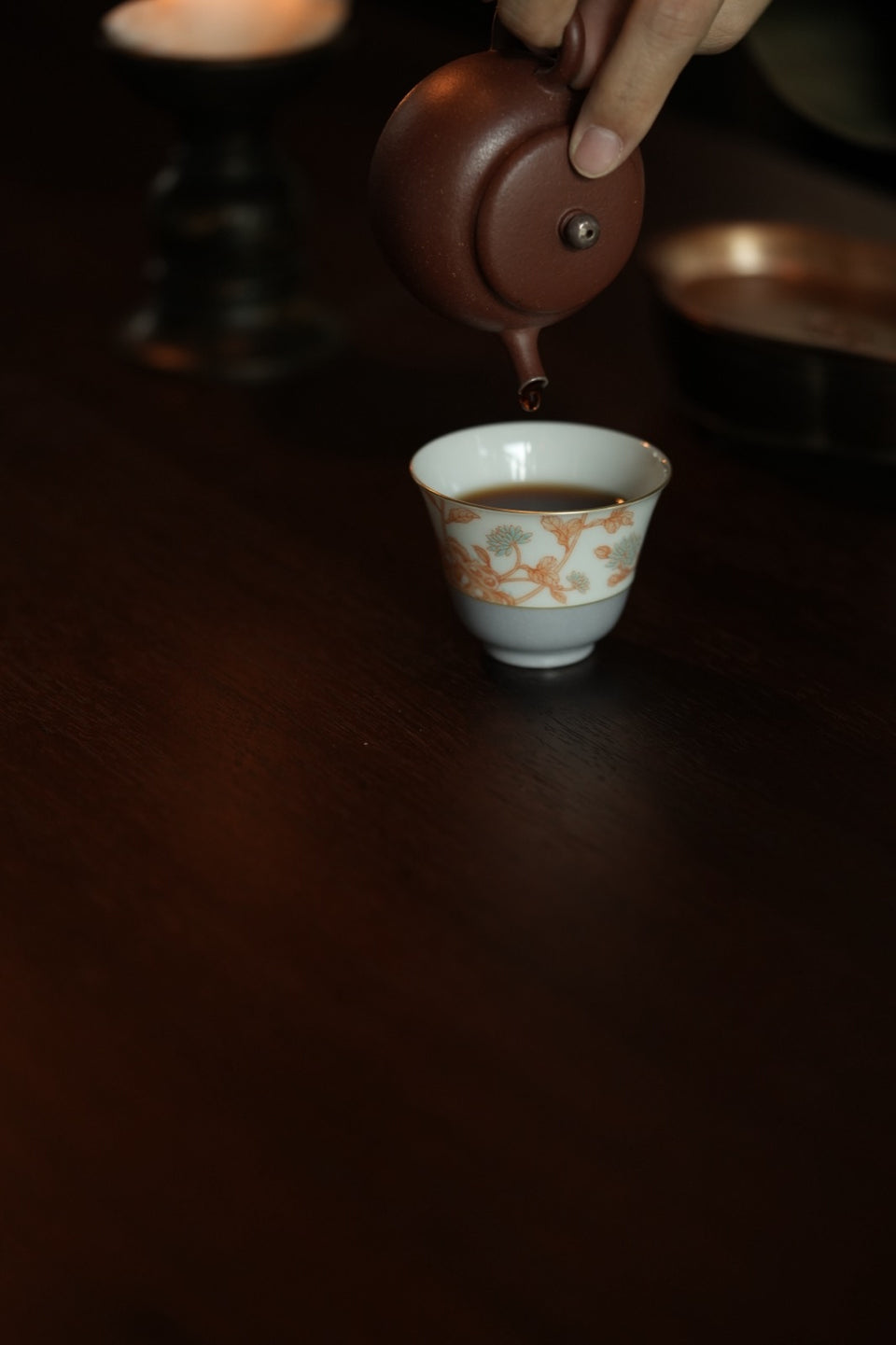 Morandi Purple and Chrysanthemums Host Teacup