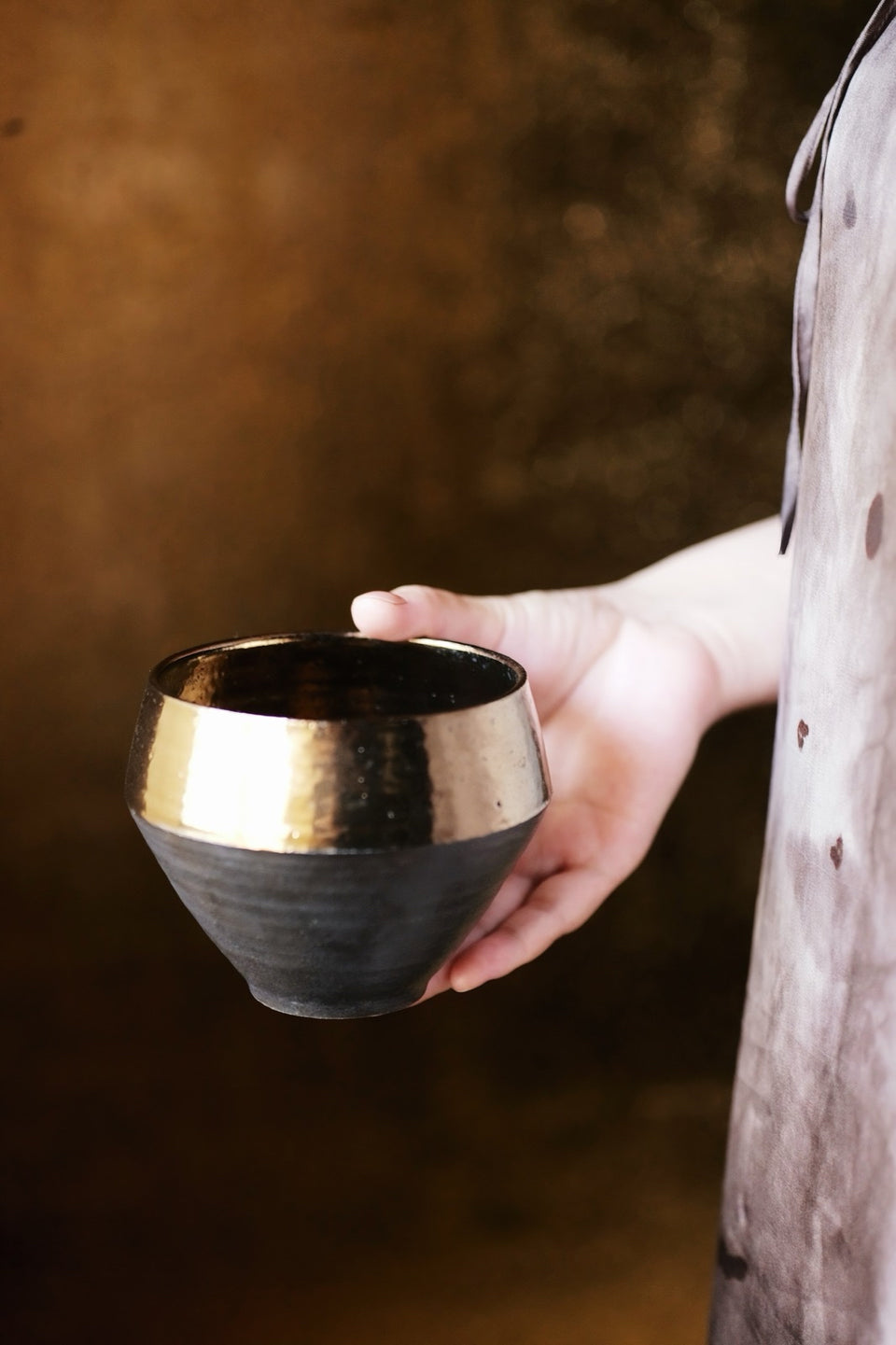 "Golden Twilight" Black Clay Jianshui with Gold Glaze