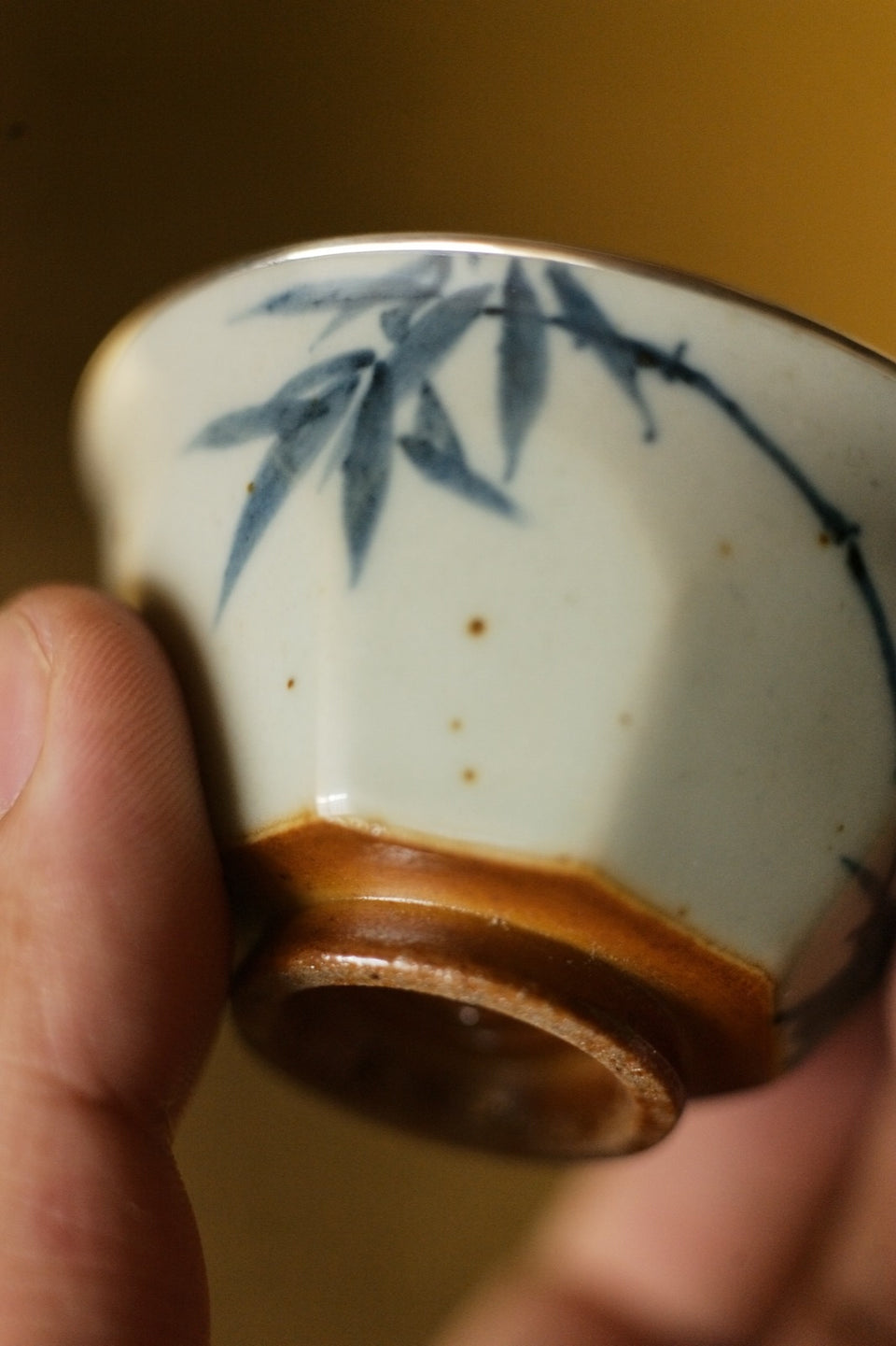 "Bamboo Shadows" Qinghua Host Teacup with Silver Rim