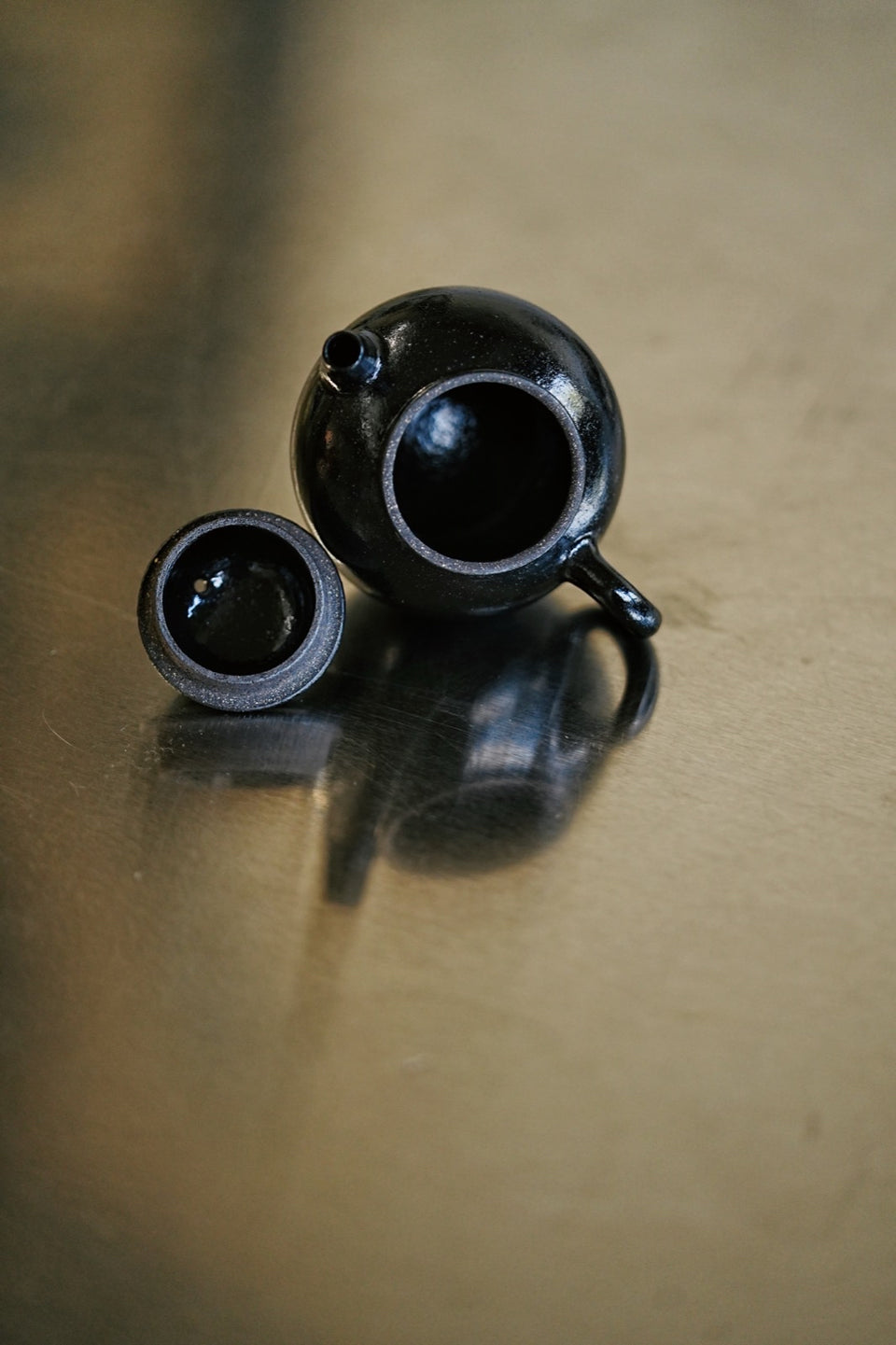 Matte Black "Egg-Shaped" Teapot