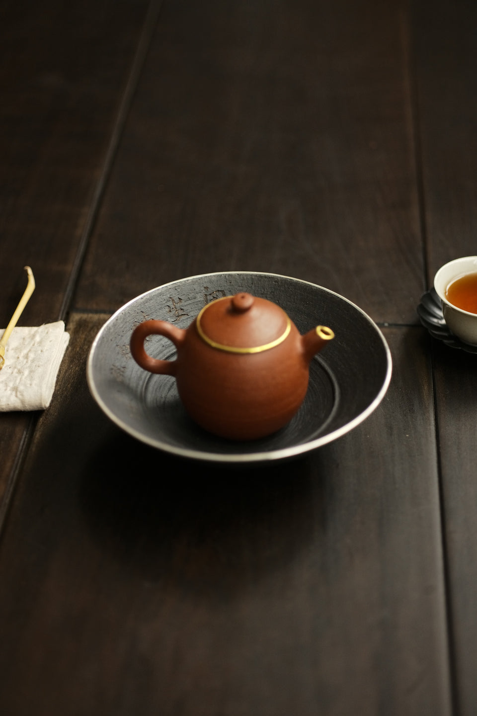 Silver-Rimmed Black Clay Hand-Made Hucheng
