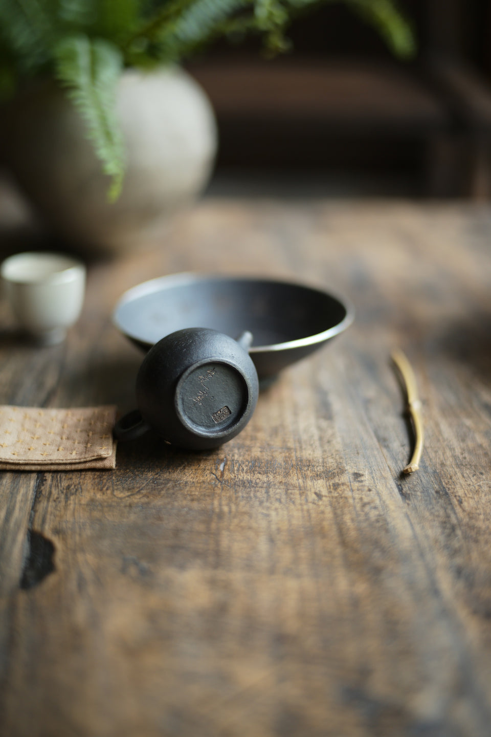 Midnight Black Kintsugi Teapot