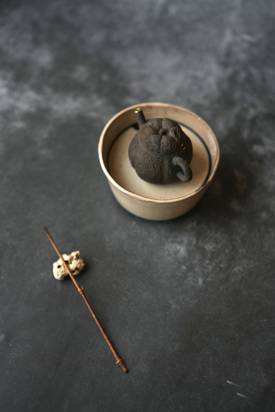 Textured Melon Teapot with Gold Kintsugi (Limited Edition)