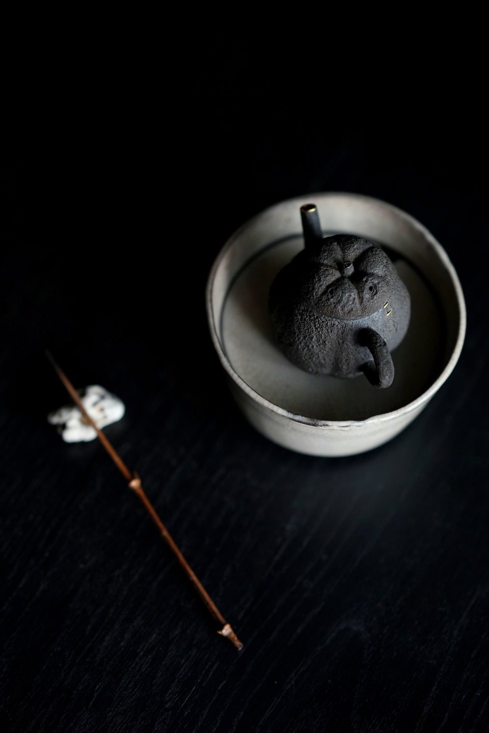 Textured Melon Teapot with Gold Kintsugi (Limited Edition)