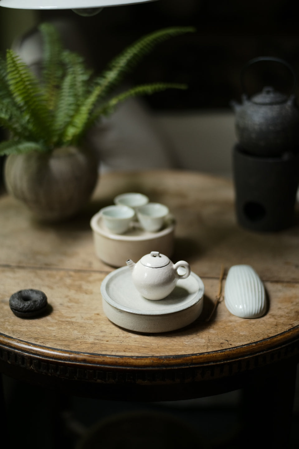 White Fenyin powder glazed teapot by Chengwei