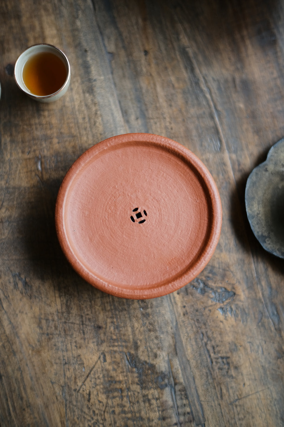 Kintsugi and Calligraphy Hucheng