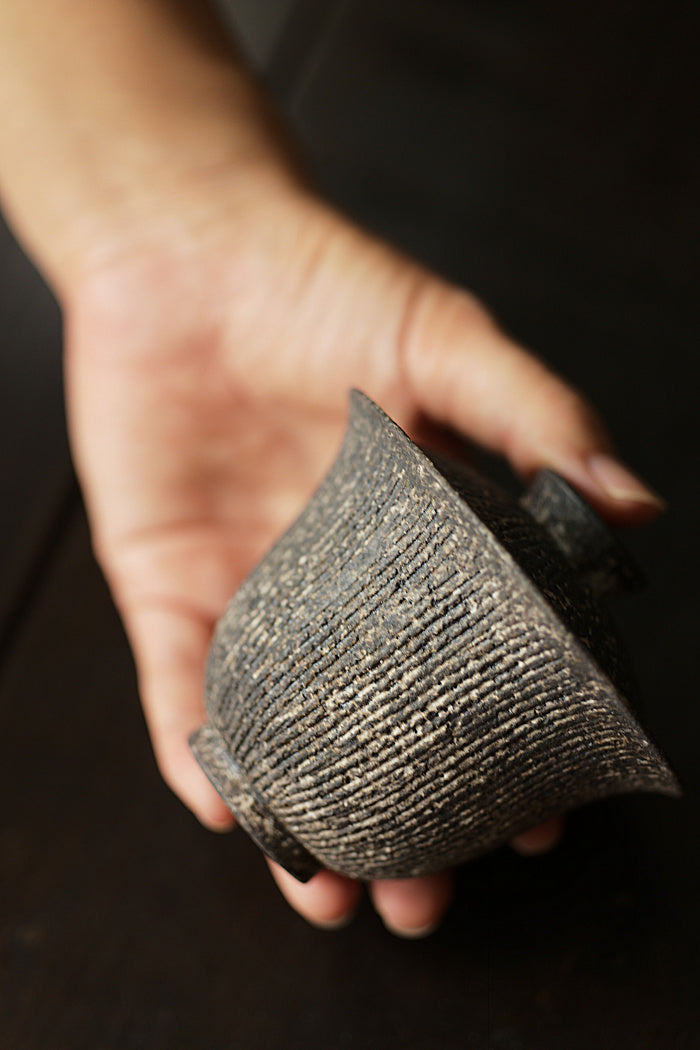 Grooved Natural Earth Gaiwan