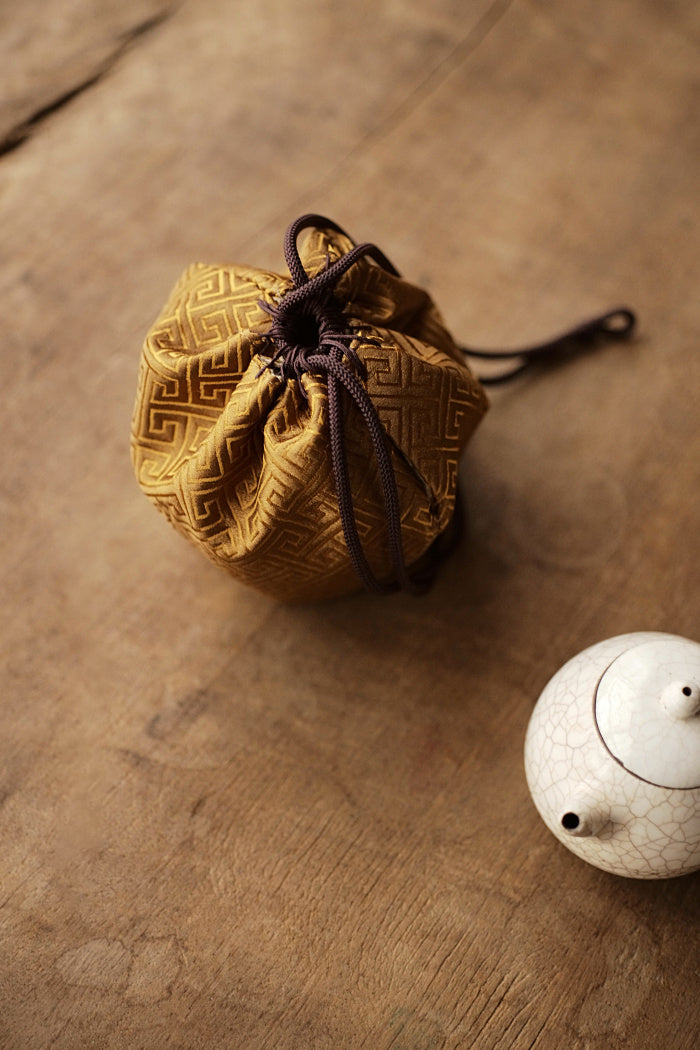 Elegant Golden Teaware Travel Bag