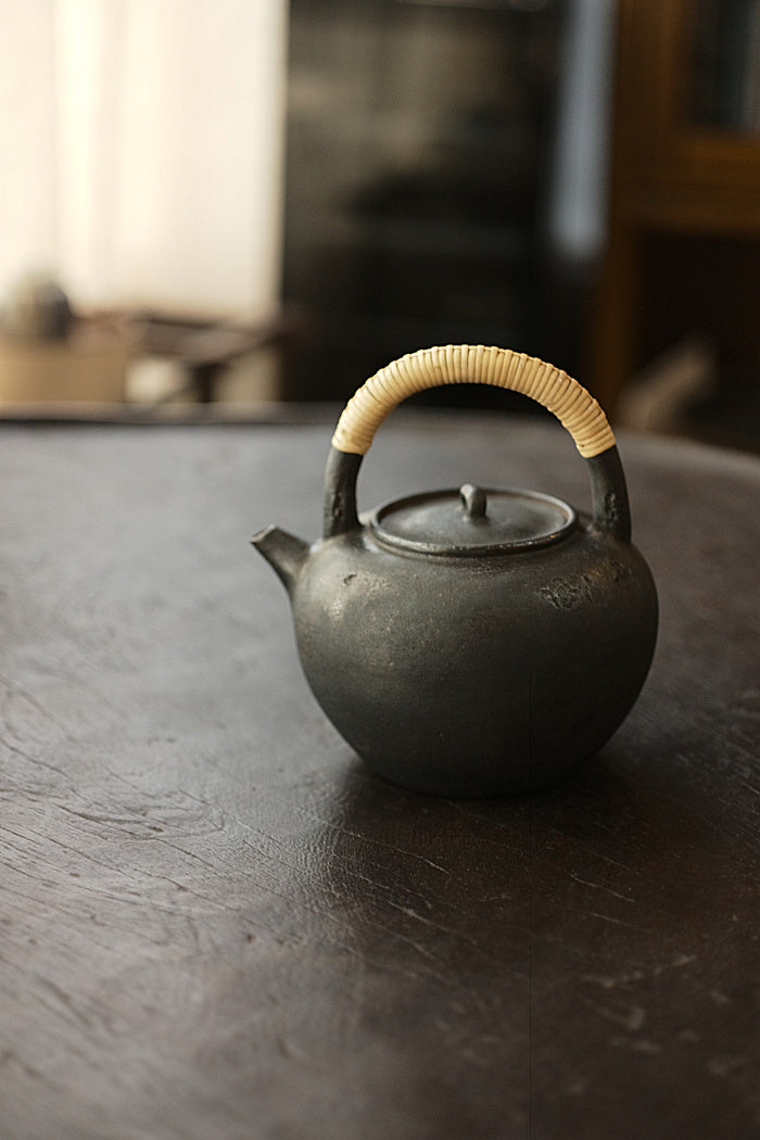 Charcoal Glazed Rattan-Handle Tea Kettle