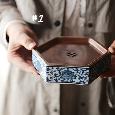 Hexagon Porcelain Hucheng with Coin-Shaped Copper Cover