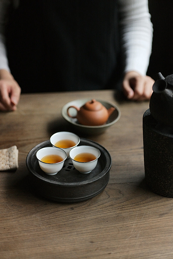 Bell-Shaped White & Silver Teacups