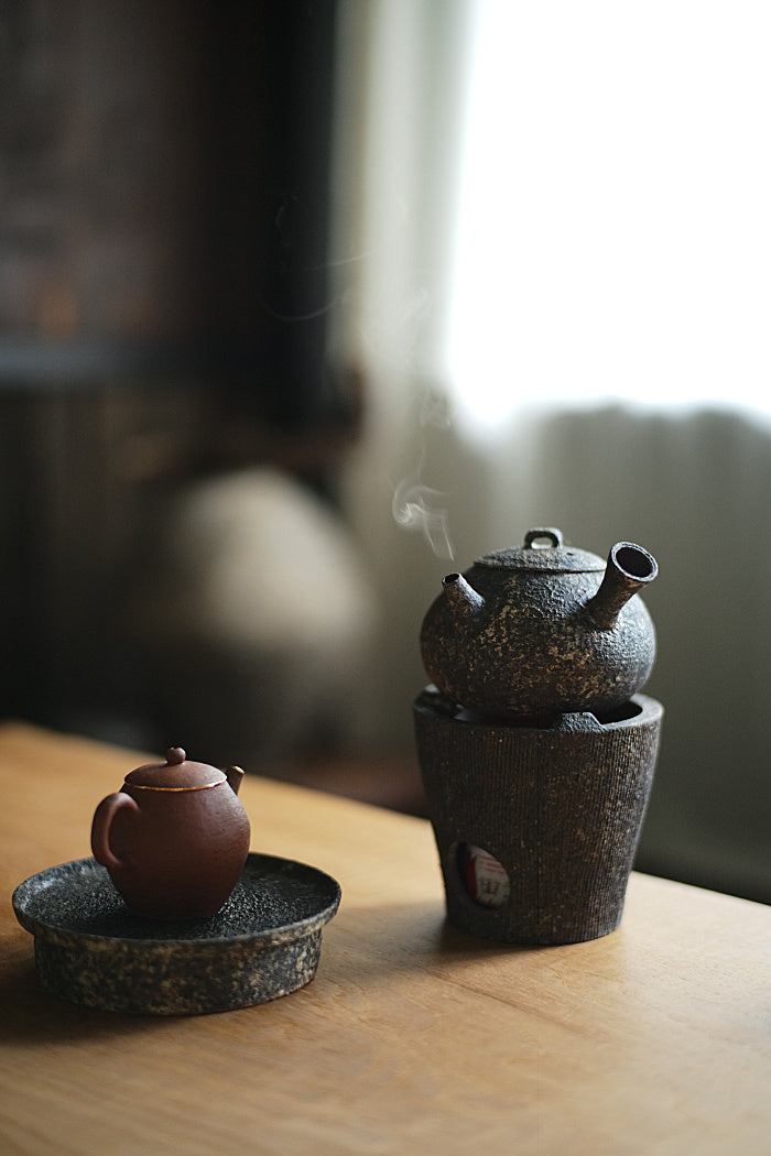 Stout Natural-Earth Tea Kettle with Side Handle by Cheng Wei