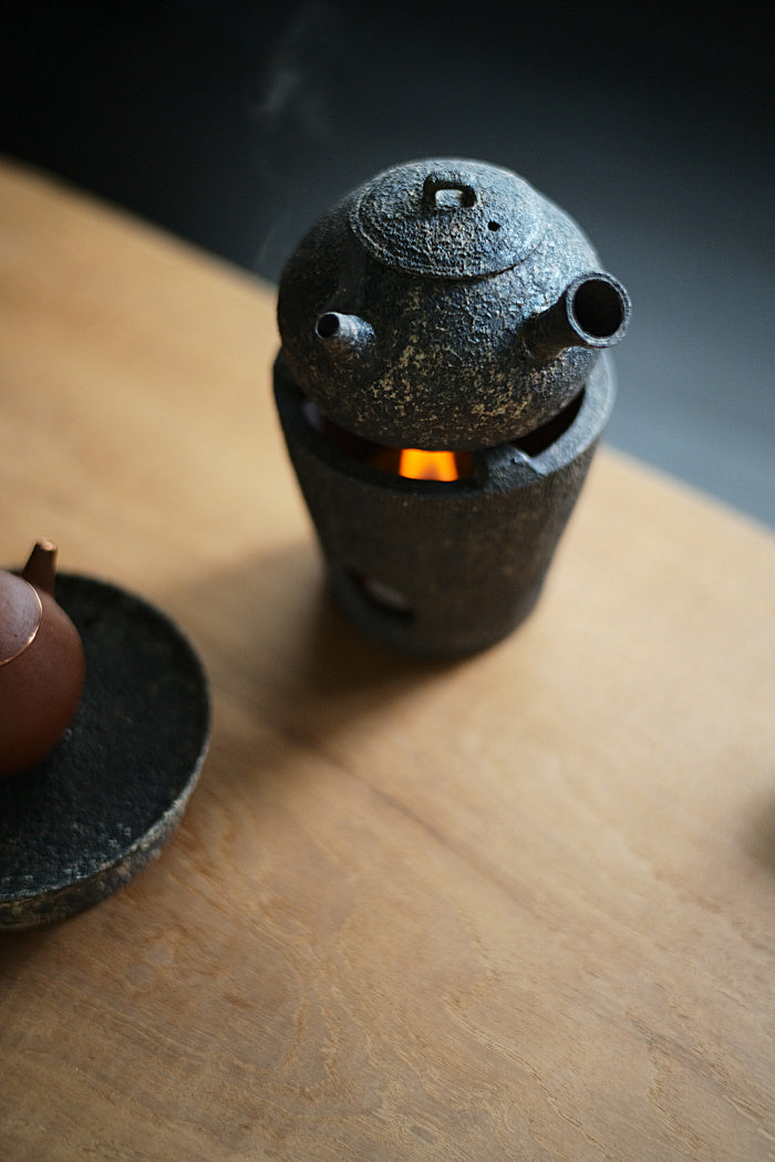 Stout Natural-Earth Tea Kettle with Side Handle by Cheng Wei