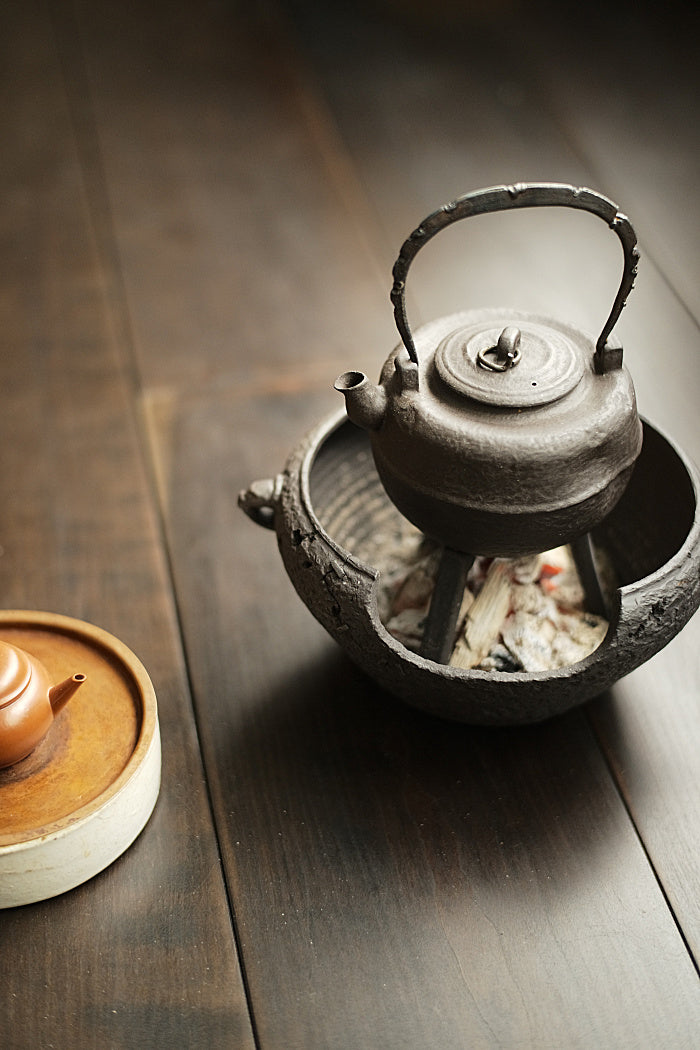 Handmade Dragon-Face Tea Stove by Cheng Wei