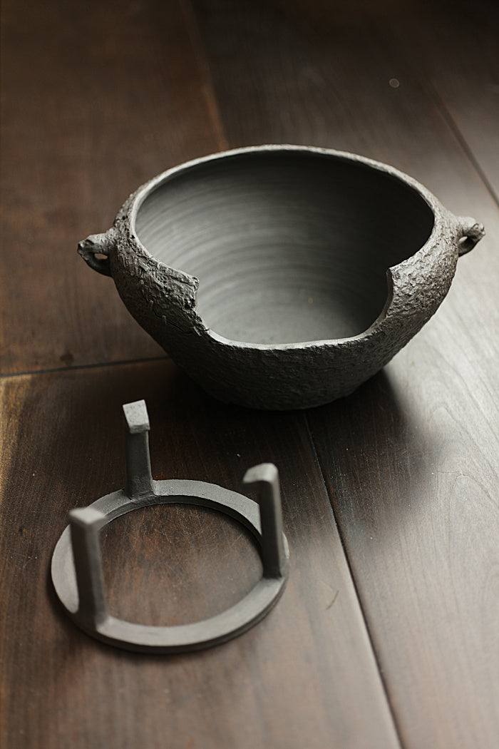 Handmade Dragon-Face Tea Stove by Cheng Wei