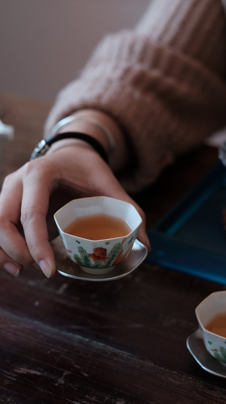 Tin Plum Blossom Cup Support