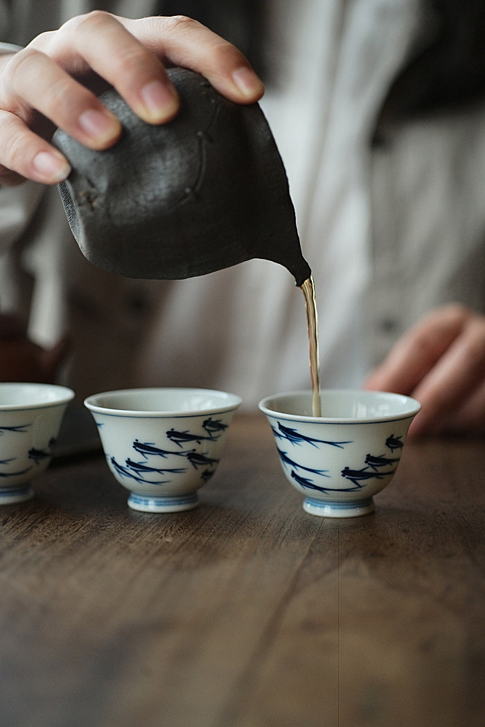 School of Fish Qinghua Blue & White Teacup - Series 2