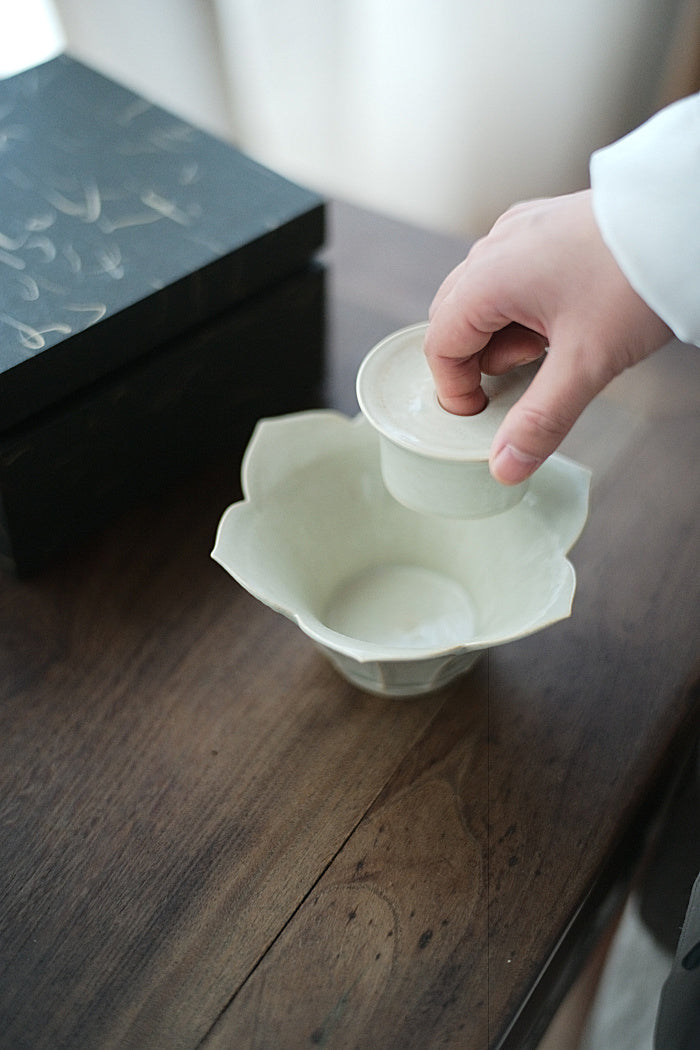 Ceremonial Lotus Two-Piece Hucheng Pot Support