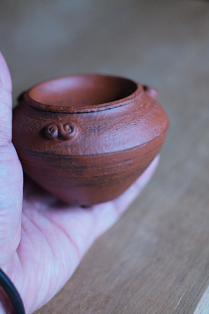 Red Hui Shan Jianshui with Matching Lid