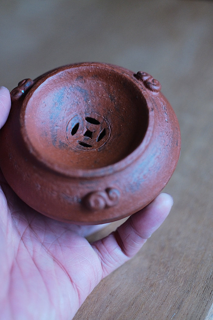 Red Hui Shan Jianshui with Matching Lid