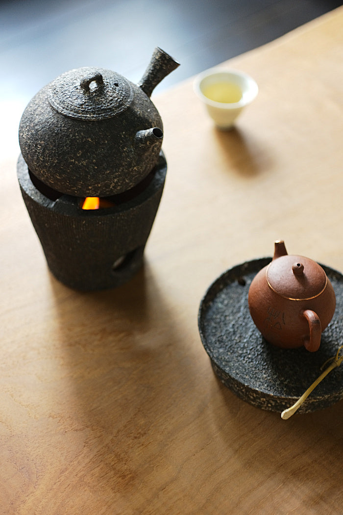 Stout Natural-Earth Tea Kettle with Side Handle by Cheng Wei